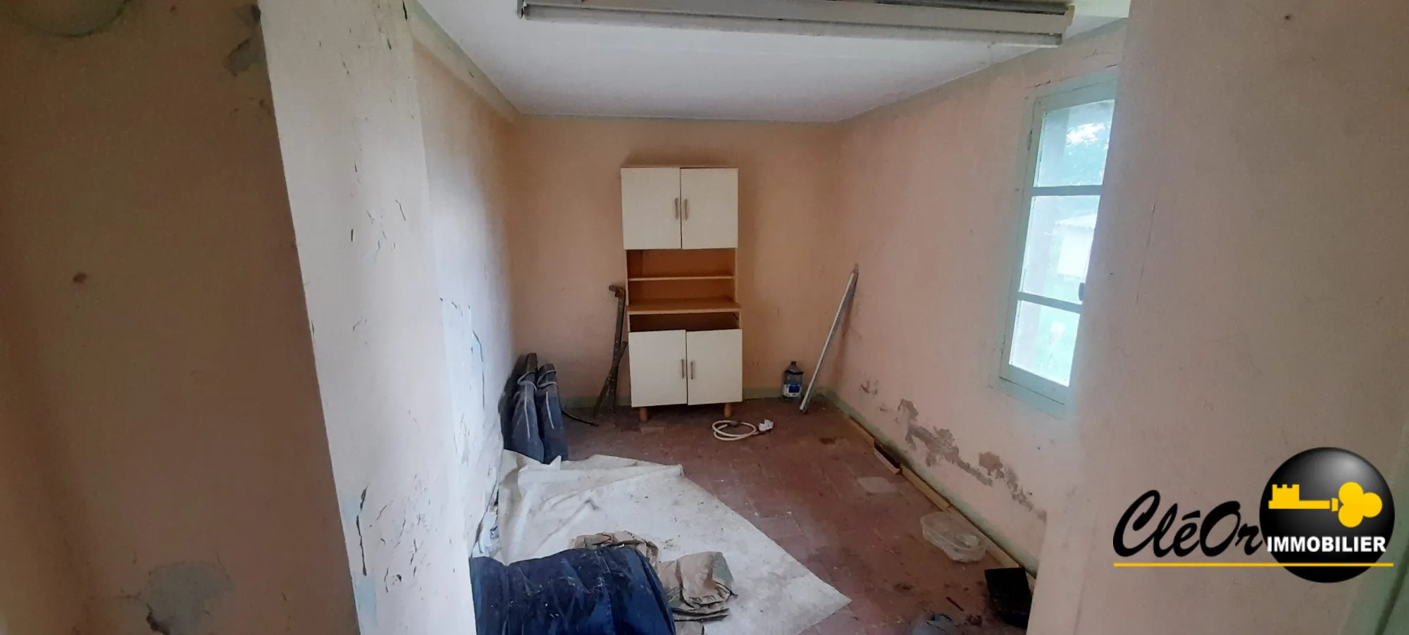 Maison à rénover avec terrain à Mervans - 78 m² 