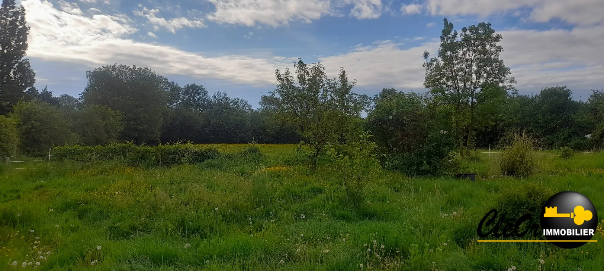 Maison à rénover avec terrain à Mervans - 78 m² 