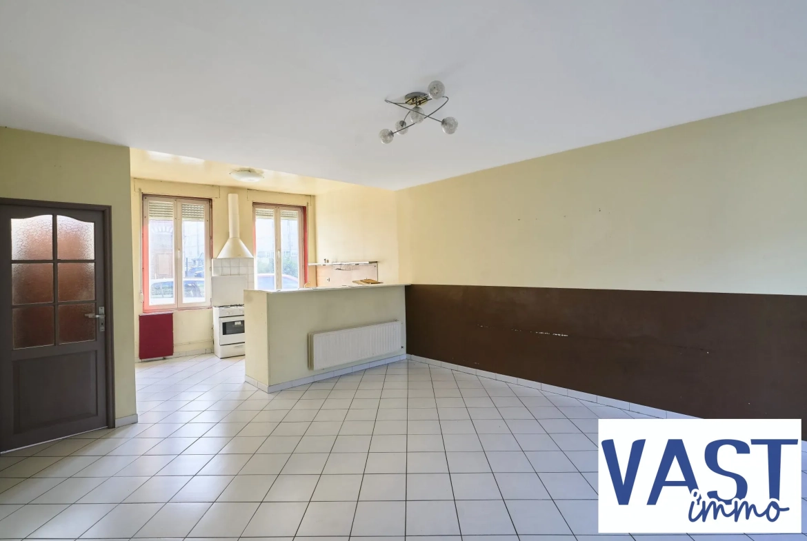 Maison ancienne de 1930 avec jardin à Roubaix – Charme et potentiel 