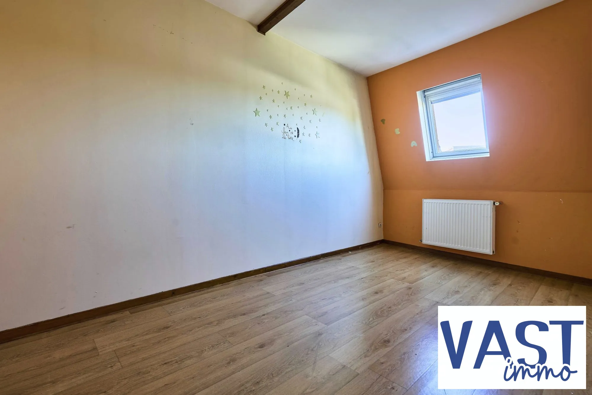 Maison ancienne de 1930 avec jardin à Roubaix – Charme et potentiel 