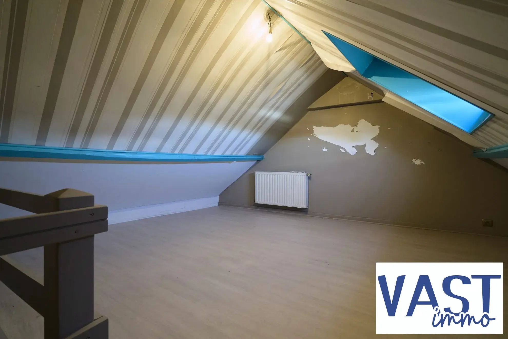 Maison ancienne de 1930 avec jardin à Roubaix – Charme et potentiel 