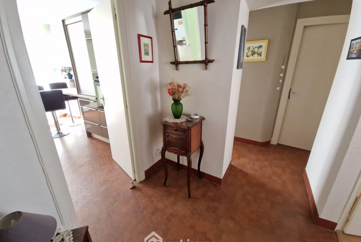 Appartement traversant de 61 m² en hypercentre à La Roche-sur-Yon 