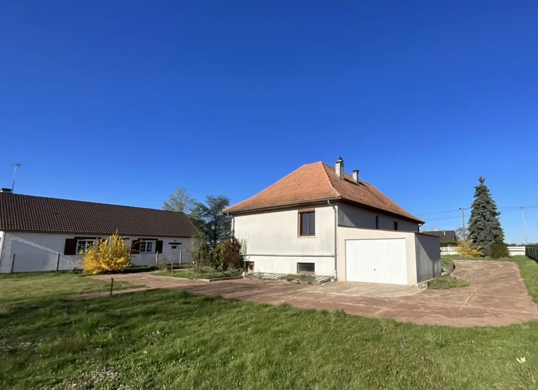 Maison 3 chambres avec grand terrain à Darvoy, proche Orléans 