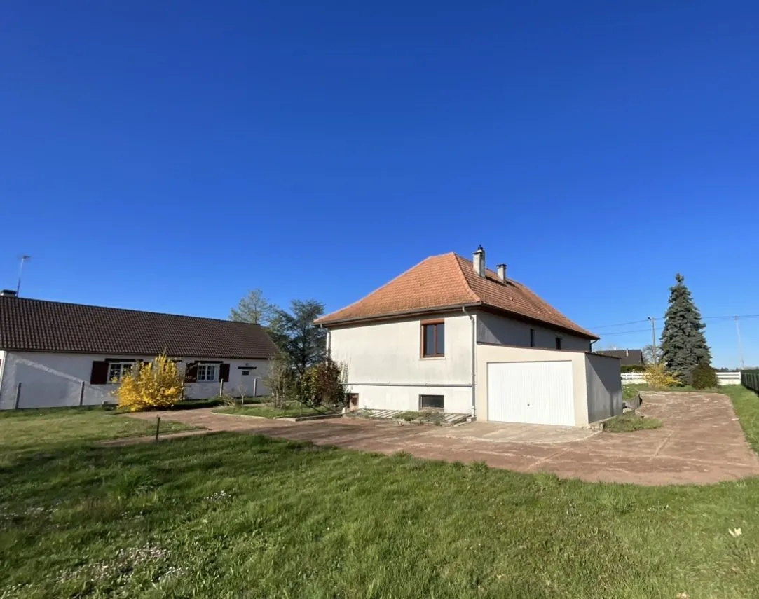 Maison 3 chambres avec grand terrain à Darvoy, proche Orléans 