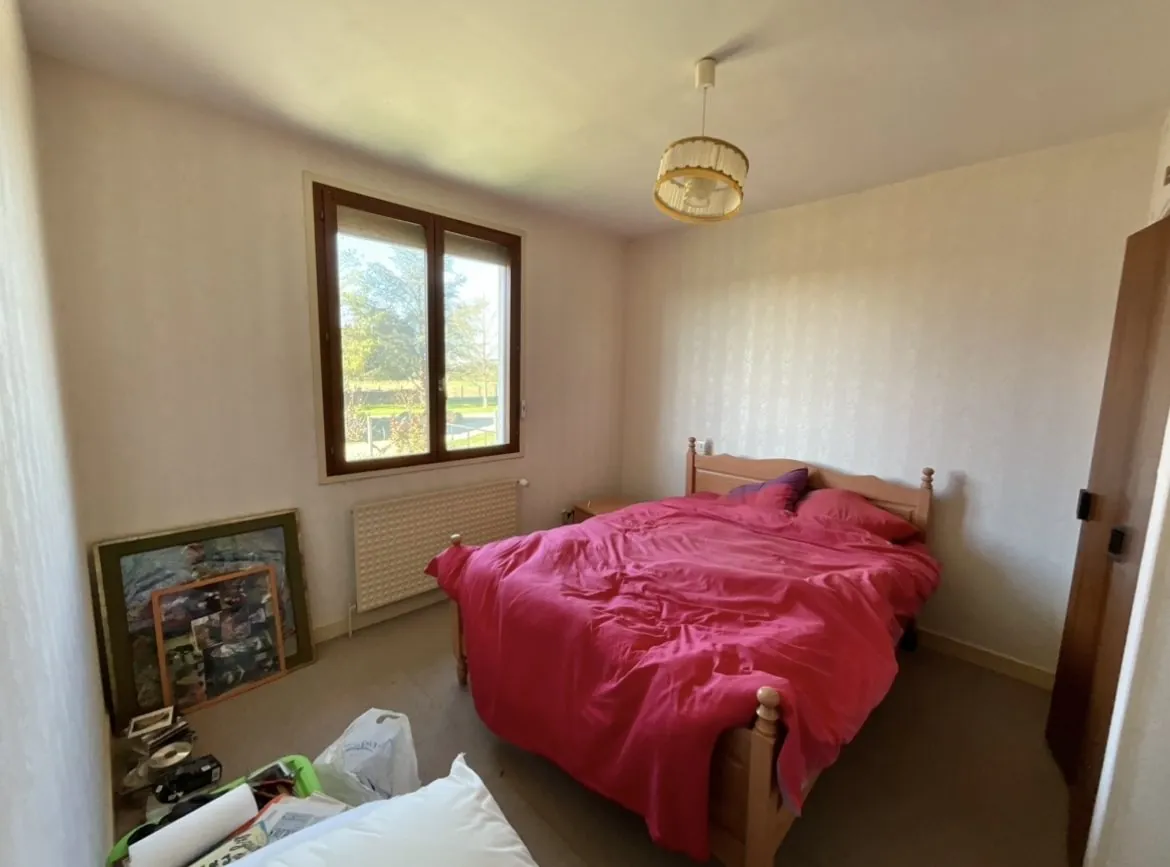 Maison 3 chambres avec grand terrain à Darvoy, proche Orléans 