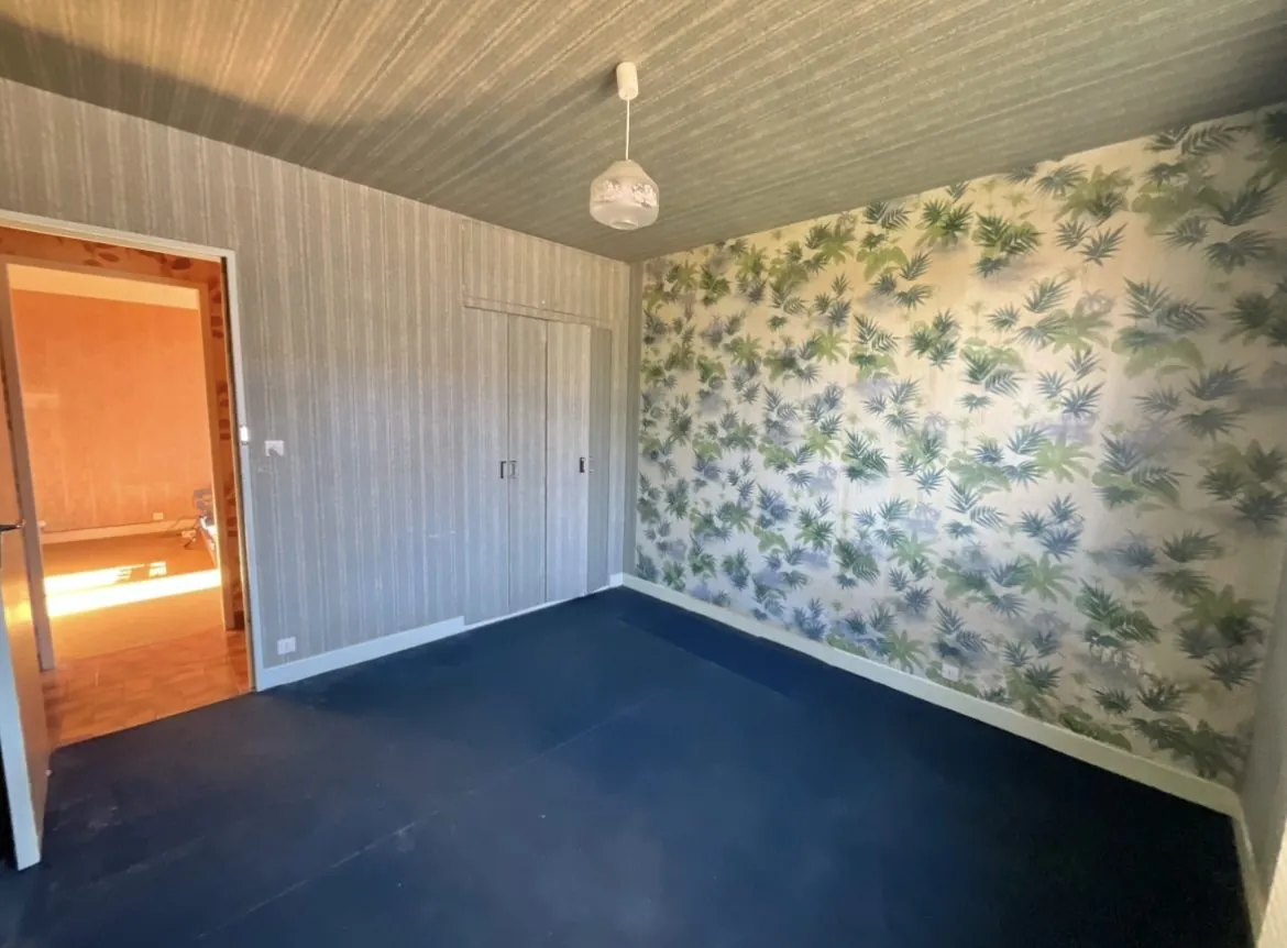 Maison 3 chambres avec grand terrain à Darvoy, proche Orléans 