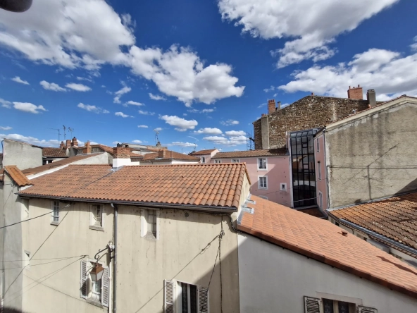 Maison ancienne 4 pièces à Issoire – Idéal investissement ou résidence