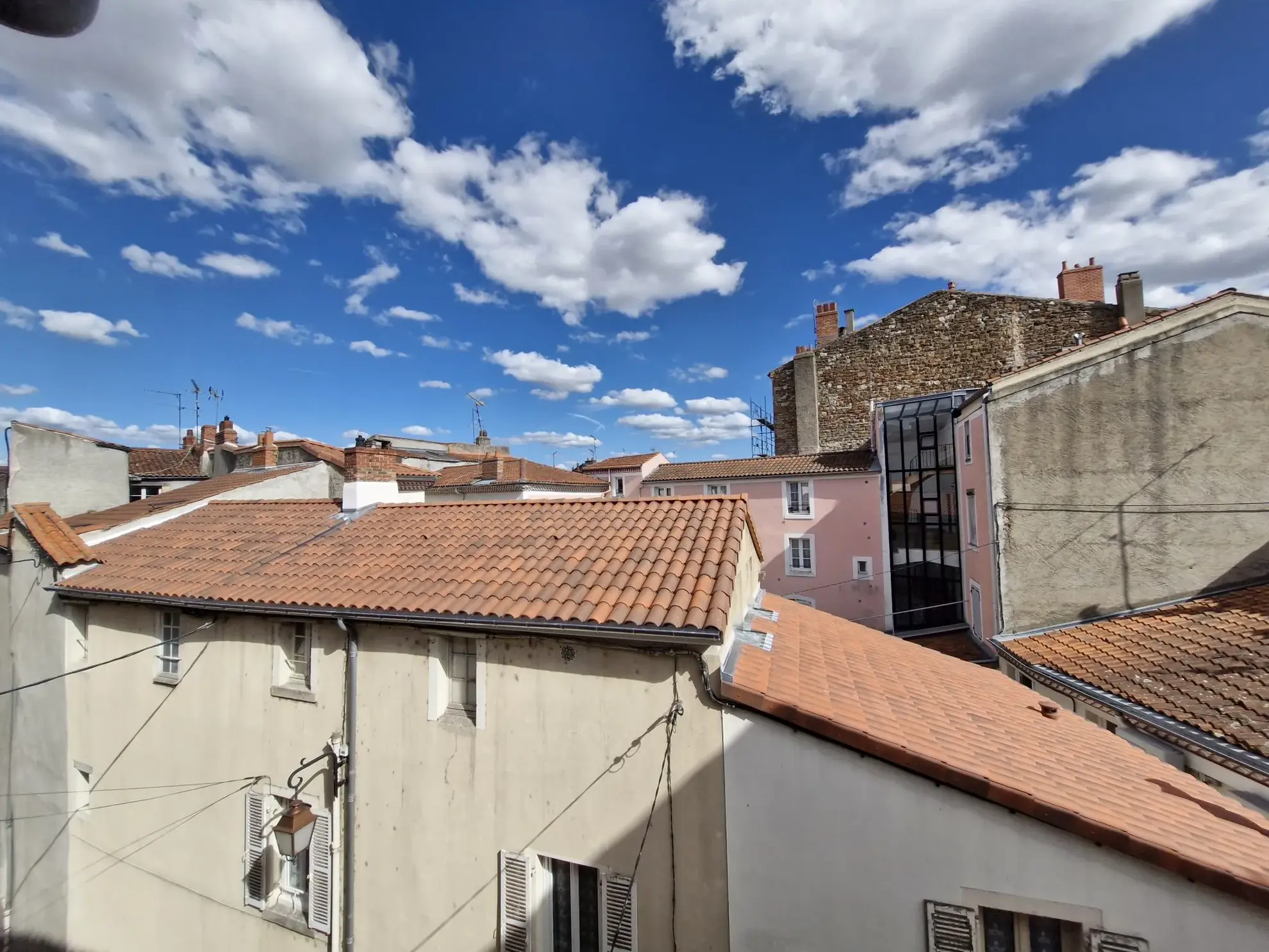 Maison ancienne 4 pièces à Issoire – Idéal investissement ou résidence 