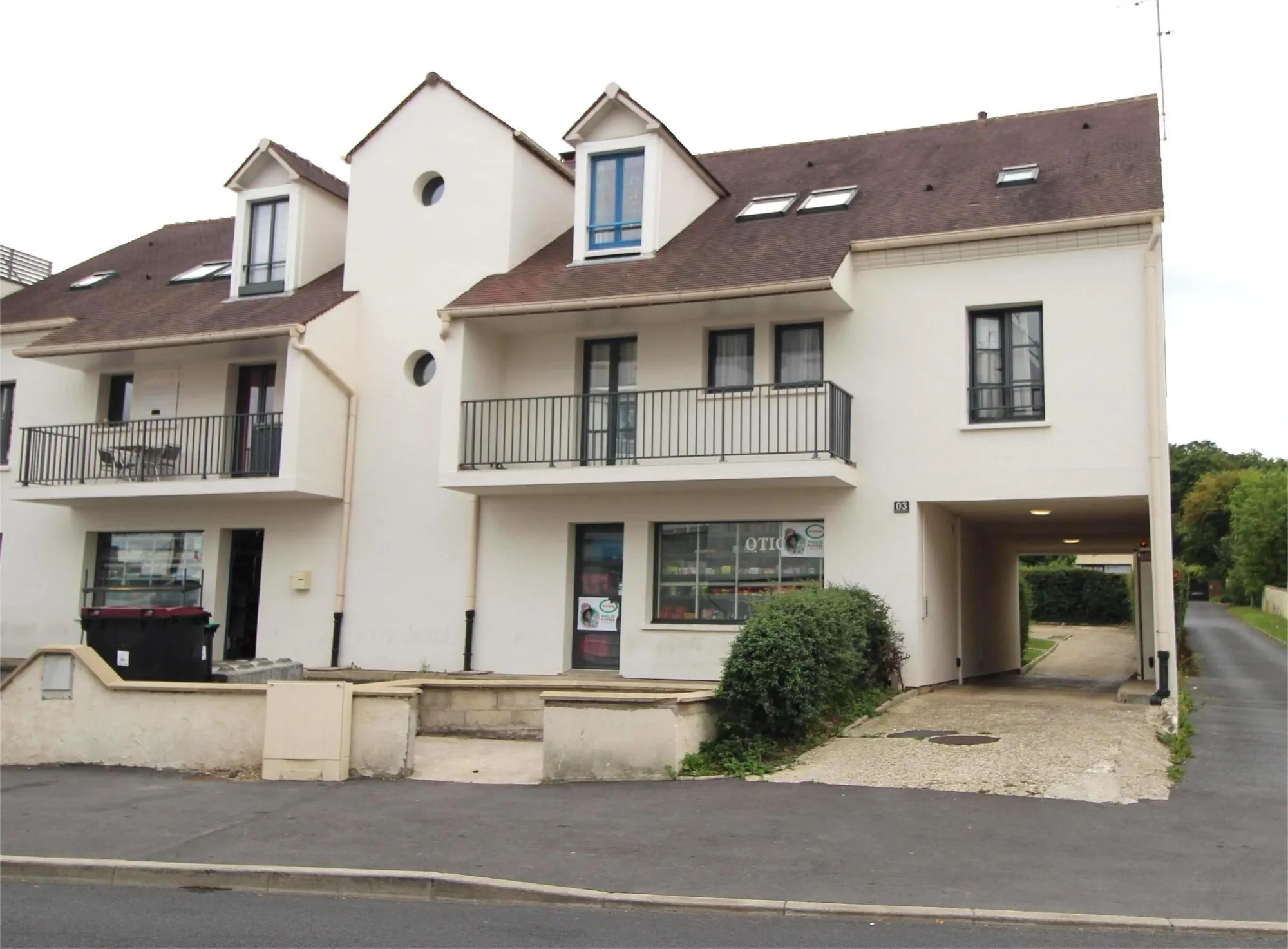 Appartement à vendre à Lagny-sur-Marne, idéal pour investissement locatif 