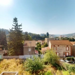 Combles à aménager de 55 m² au sol à Unieux, secteur calme