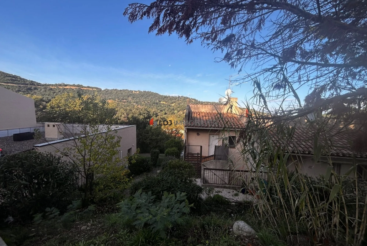 Studio loft rénové avec équipements modernes au Boulou, Quartier Chartreuses 