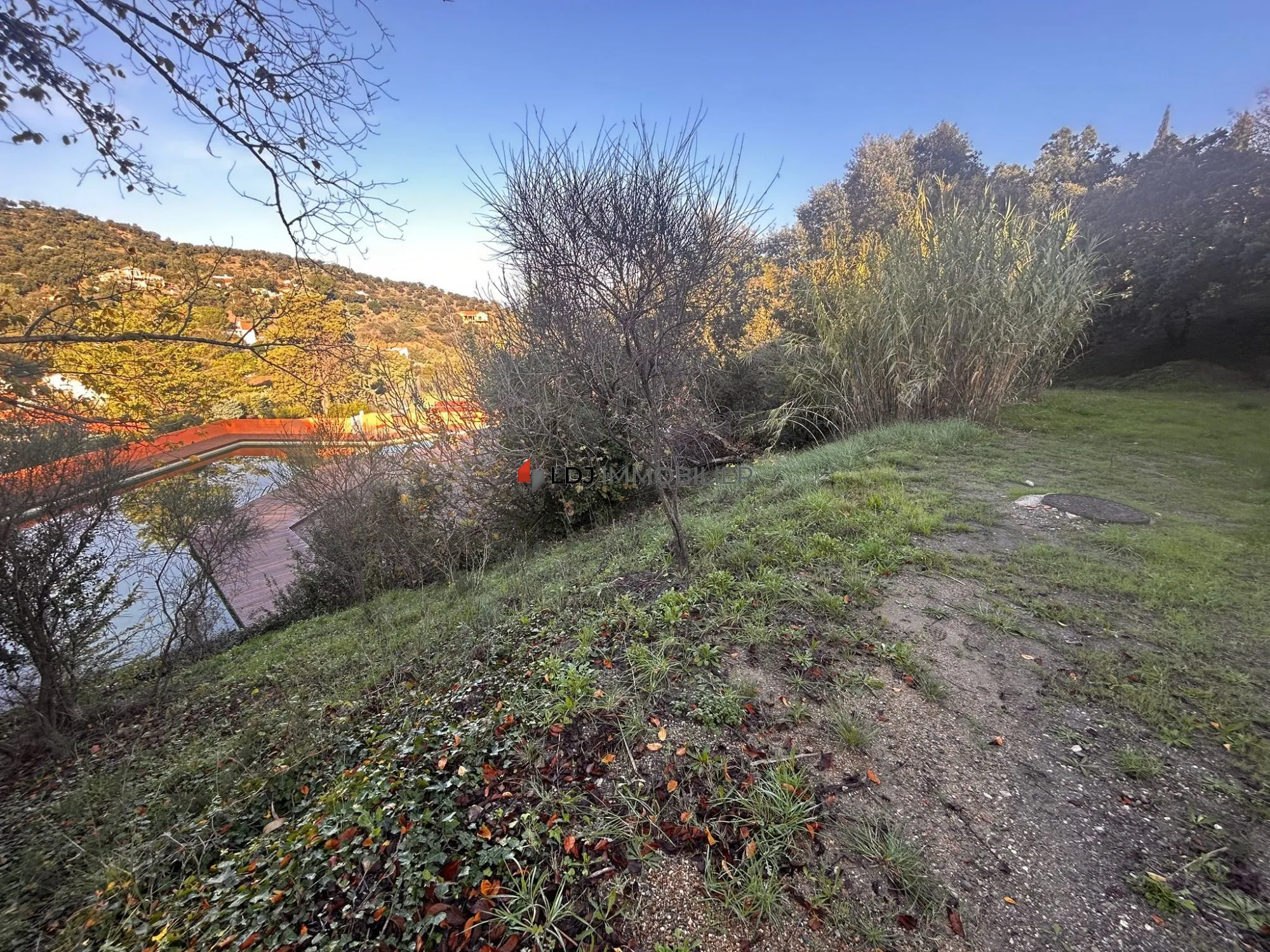Studio loft rénové avec équipements modernes au Boulou, Quartier Chartreuses 