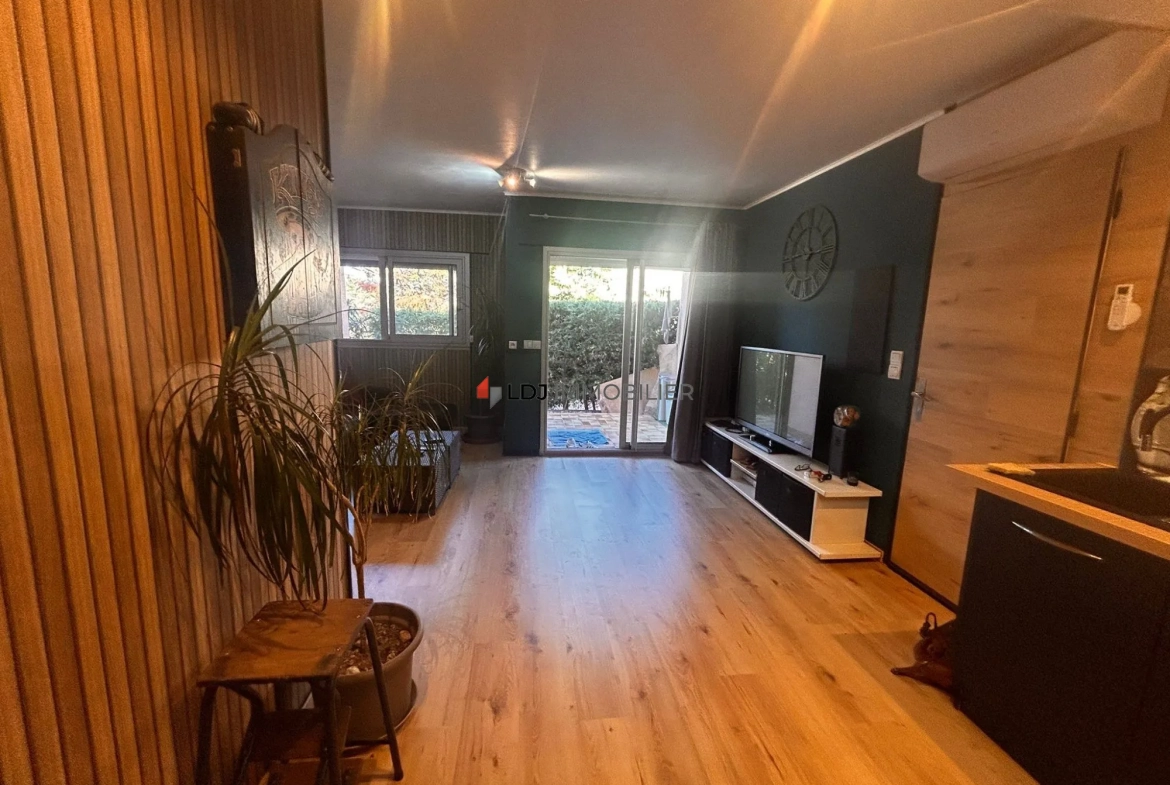 Studio loft rénové avec équipements modernes au Boulou, Quartier Chartreuses 