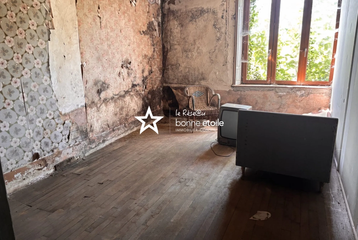 À vendre maison et grange à rénover à Damremont, Haute-Marne – Potentiel exceptionnel 