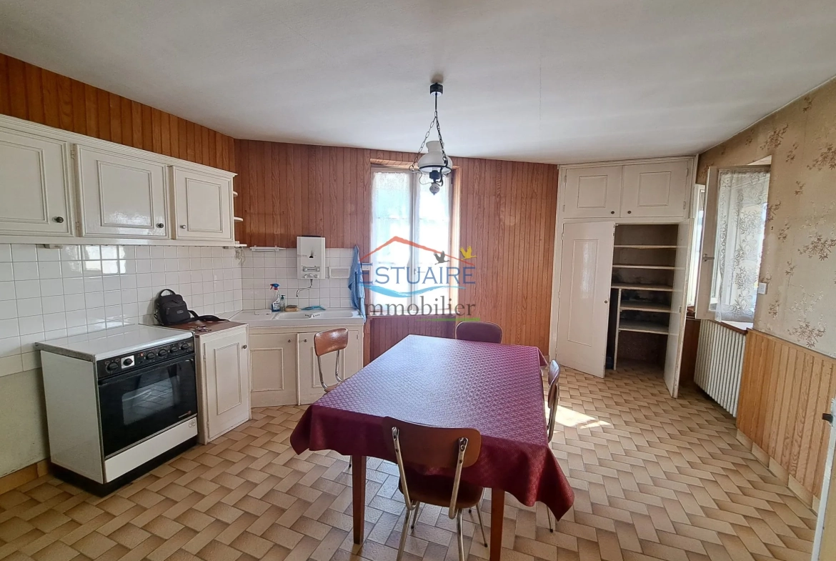 Maison à rénover à Nort-sur-Erdre - Idéal investissement ou résidence principale 