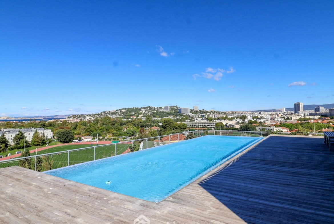 Appartement 54m² avec Terrasse et Piscine à Sainte-Anne, Marseille 