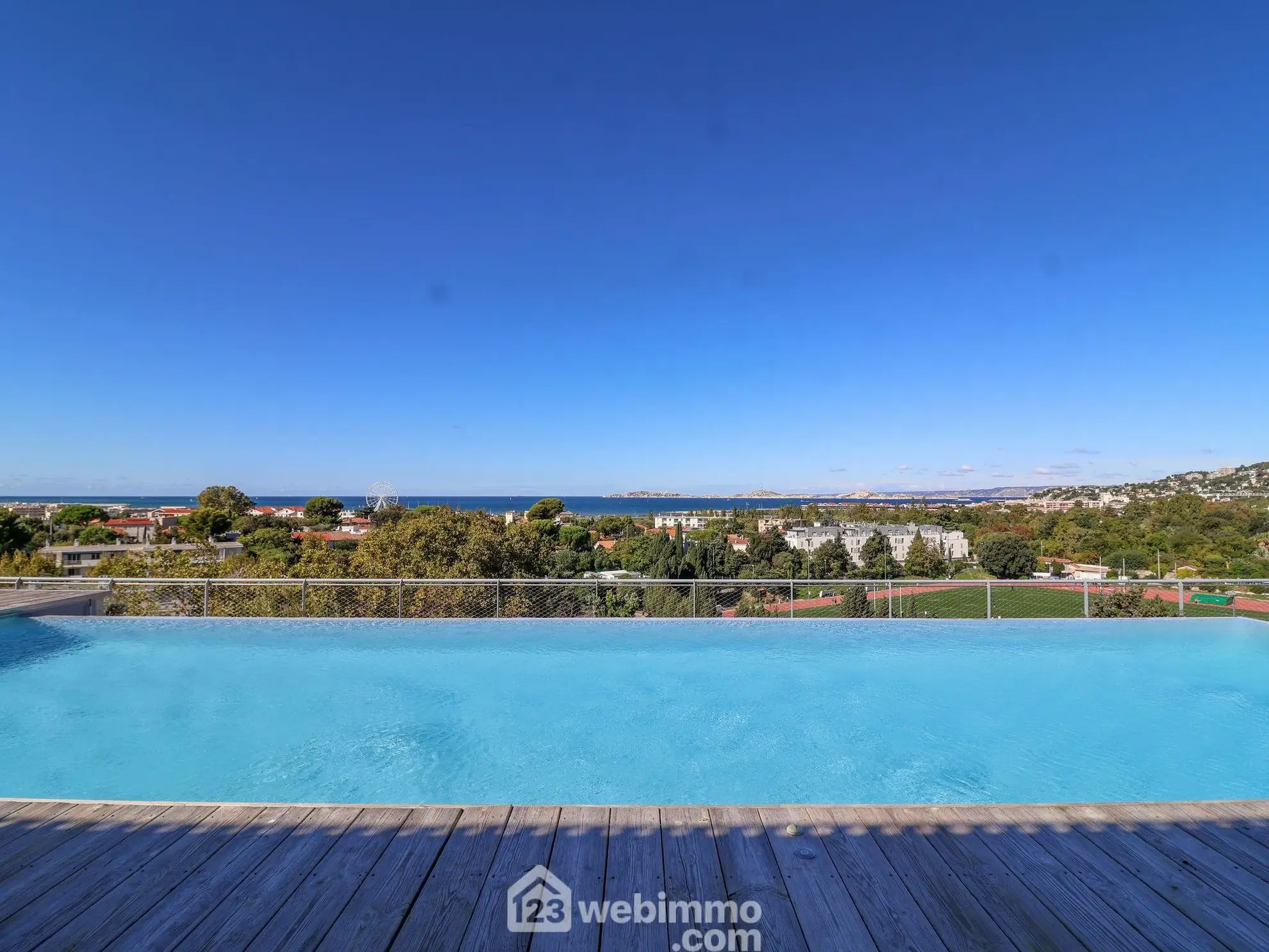 Appartement 3 pièces de 54 m² avec terrasse à Sainte Anne - Résidence neuve avec piscine à Marseille 