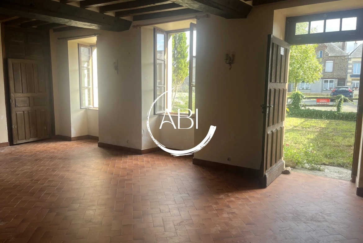 Charmante maison en pierre à vendre dans la Mayenne, 90 m² avec potentiel d'extension 