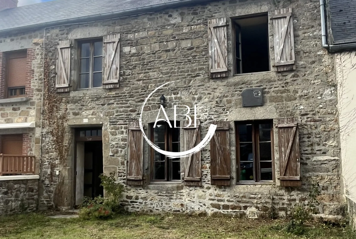 Charmante maison en pierre à vendre dans la Mayenne, 90 m² avec potentiel d'extension 
