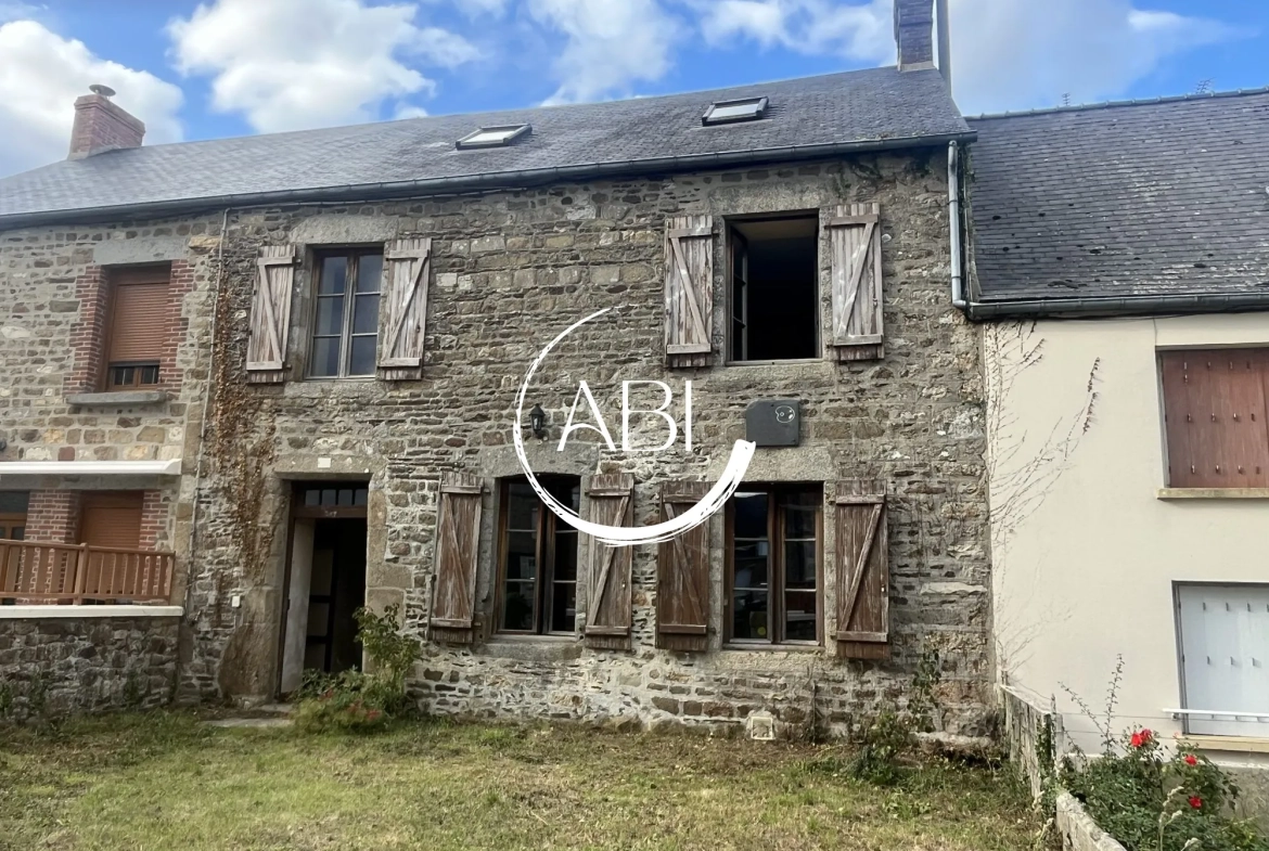 Charmante maison en pierre à vendre dans la Mayenne, 90 m² avec potentiel d'extension 