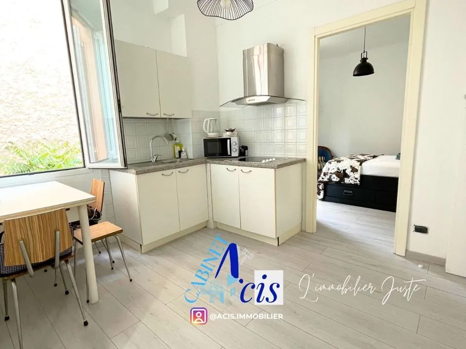 Charmant appartement de 25 m² avec vue mer prêt à louer à Monaco 