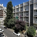 À vendre à Grenoble, duplex 3 pièces avec balcon, ascenseur, proche tramway