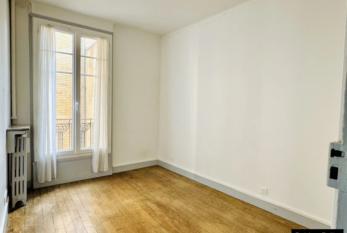 Très bel appartement de 16,15 m² au cœur de Vincennes avec cave, dernier étage 