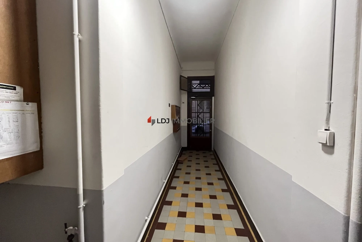 Appartement 2 pièces rénové à Perpignan – Proche du lycée Arago 