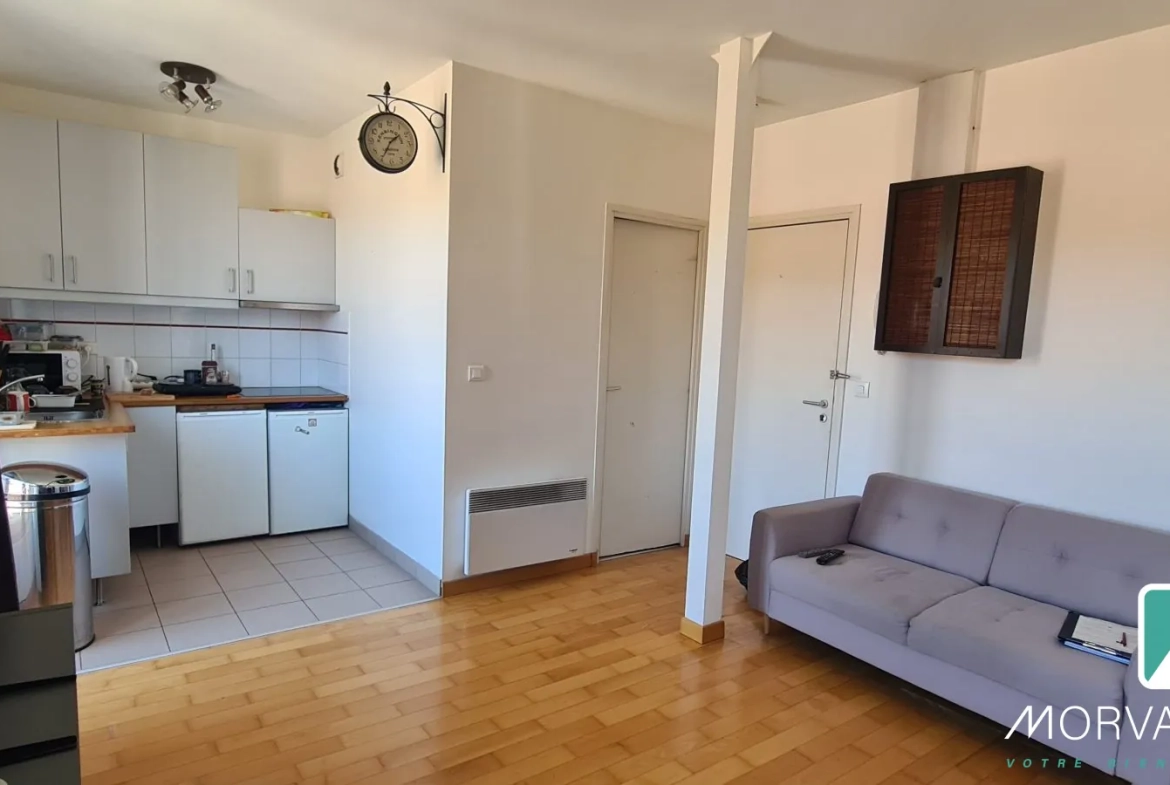 Charmant T2 de 33 m² avec cave et parkings à Saint-Léger-en-Yvelines 