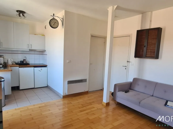 Charmant T2 de 33 m² avec cave et parkings à Saint-Léger-en-Yvelines