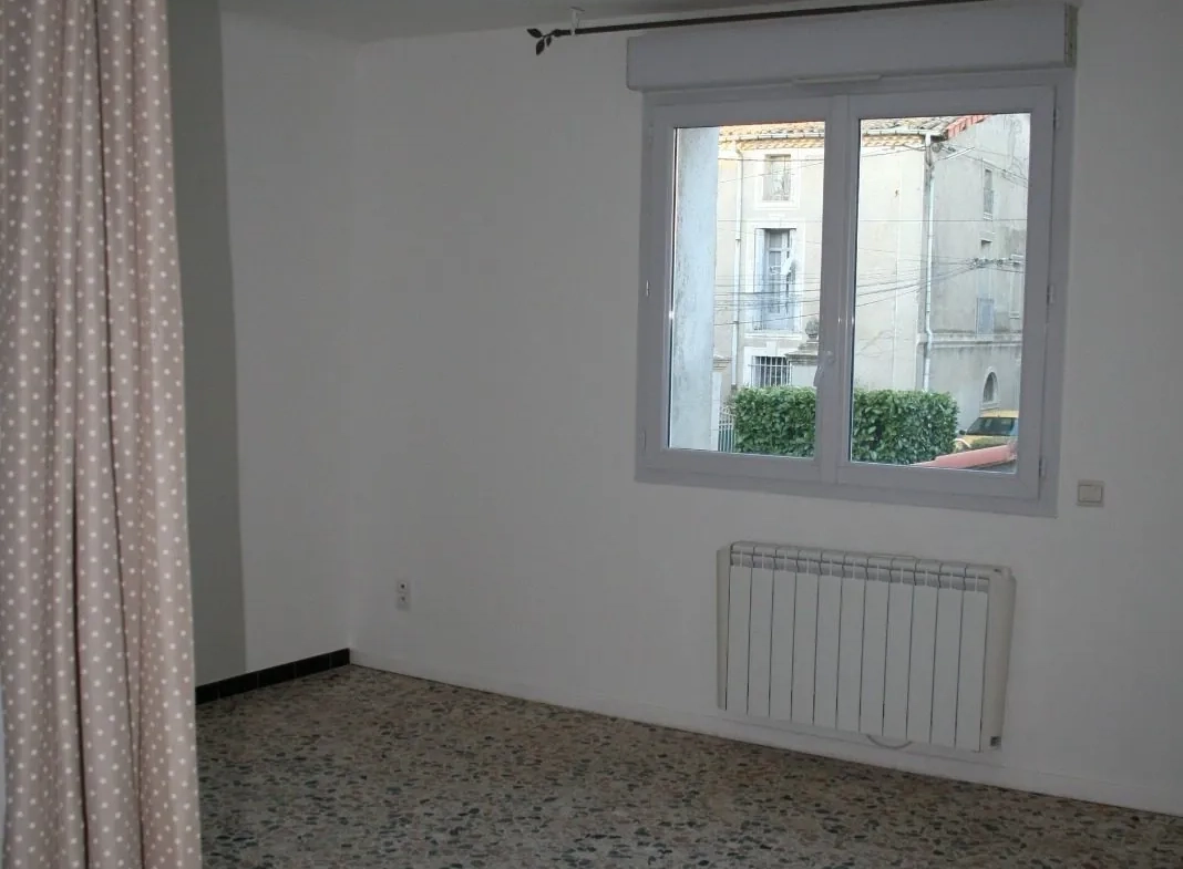 Investissez dans une maison divisée en deux logements loués à Usclas-d'Hérault 