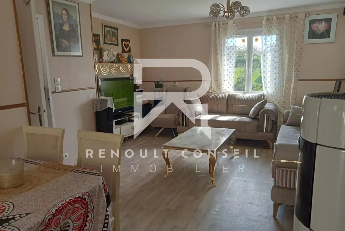 Maison individuelle à Normanville avec terrasse et 5 chambres – Proximité d'Évreux 