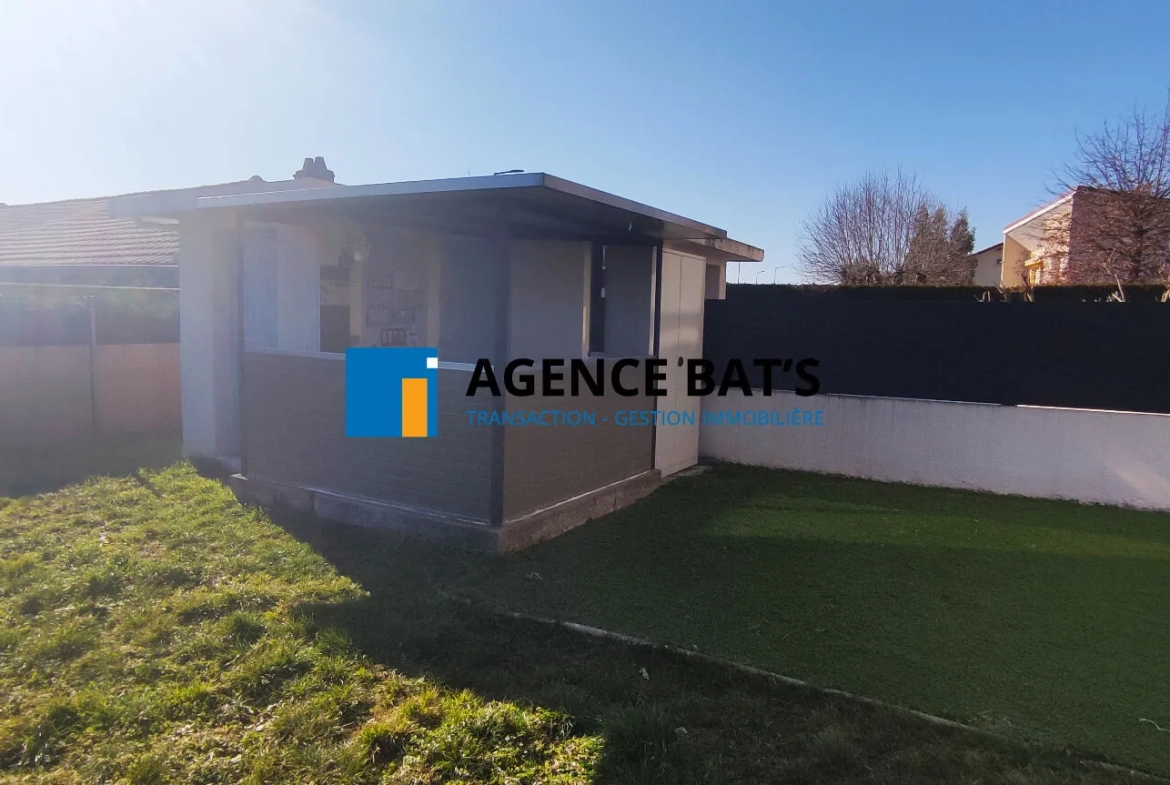 Appartement rénové de 85 m² avec terrain et caves à La Talaudière 