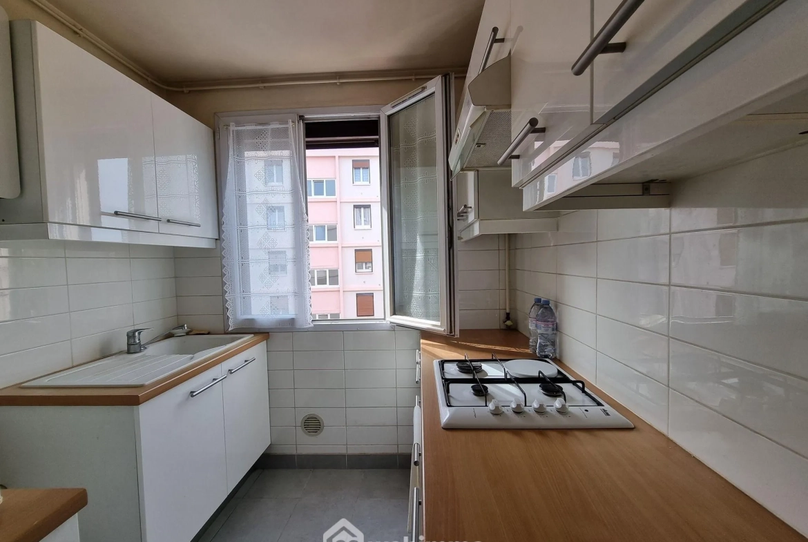 Appartement traversant de 64,61 m² à Choisy-le-Roi avec cave et jardin 