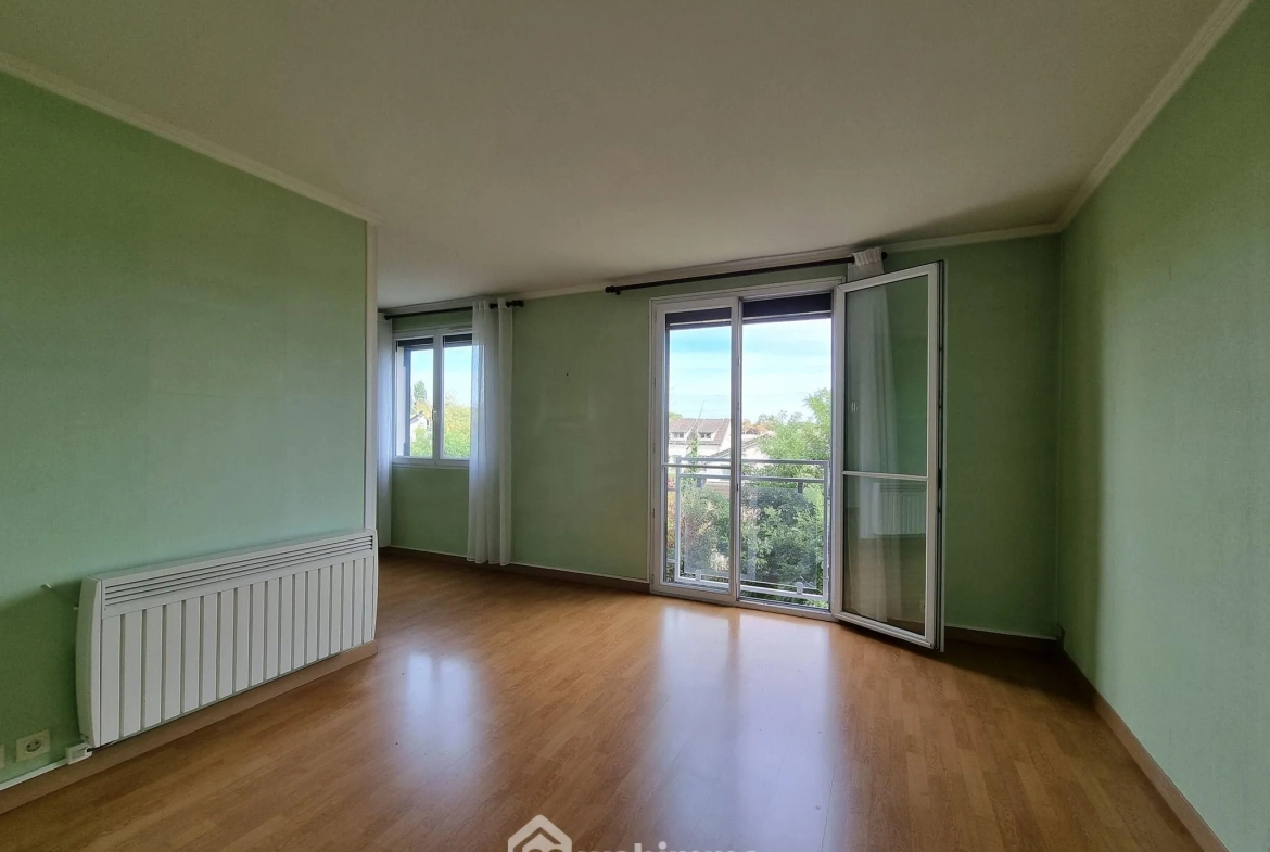 Appartement traversant de 64,61 m² à Choisy-le-Roi avec cave et jardin 