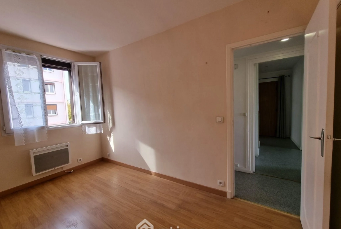 Appartement traversant de 64,61 m² à Choisy-le-Roi avec cave et jardin 