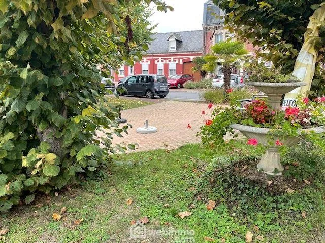 Maison ancienne avec dépendance et jardin à Noyon - 46m² 