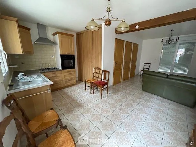 Maison ancienne avec dépendance et jardin à Noyon - 46m² 