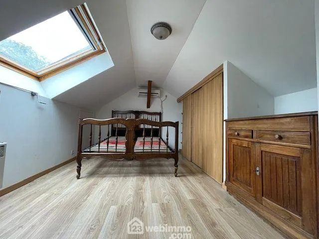 Maison ancienne avec dépendance et jardin à Noyon - 46m² 