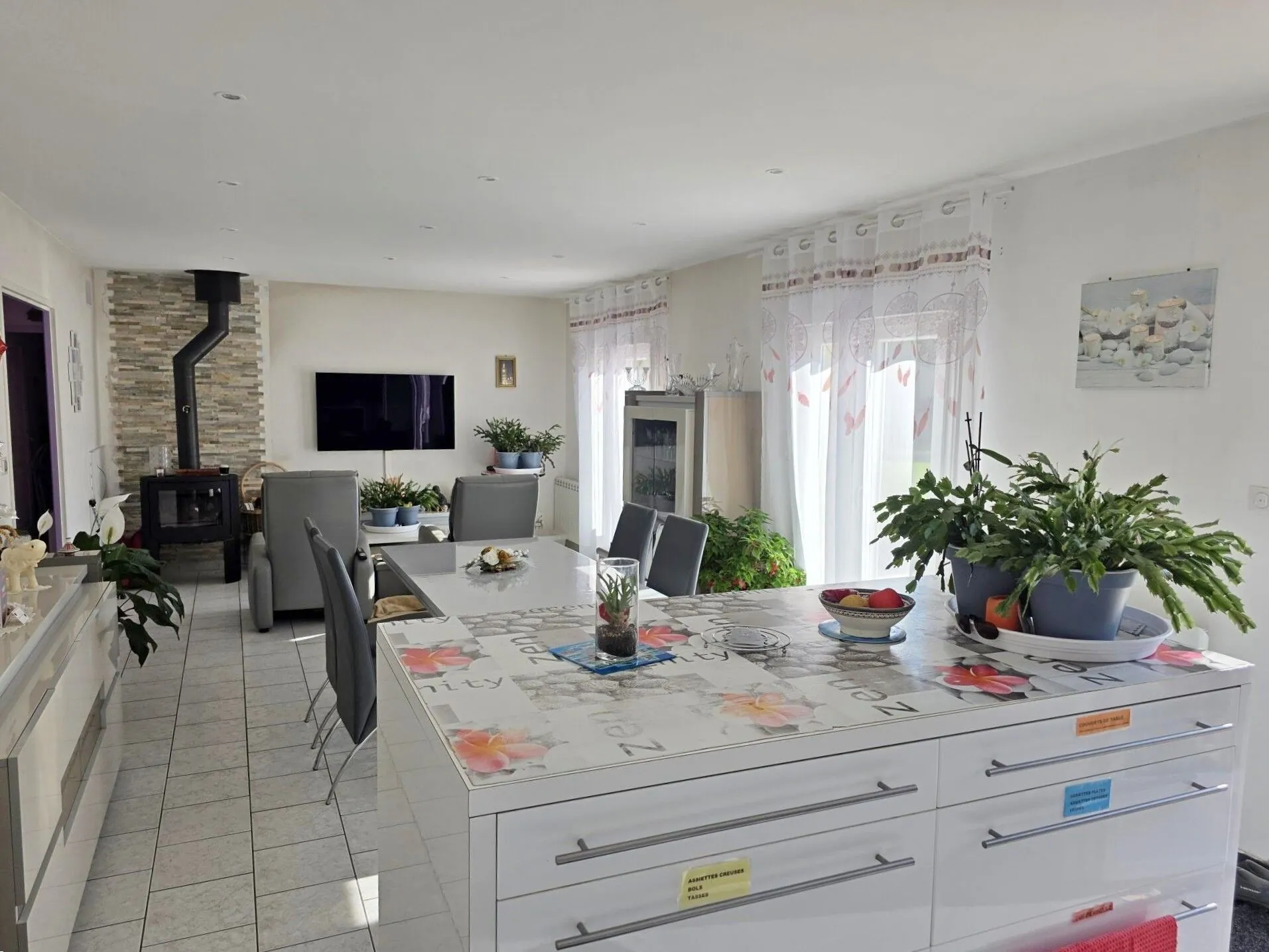 Maison individuelle de plain-pied à vendre près de Fécamp avec jardin 