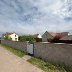 Terrain constructible de 423 m² à Orgerus, proche gare et commodités