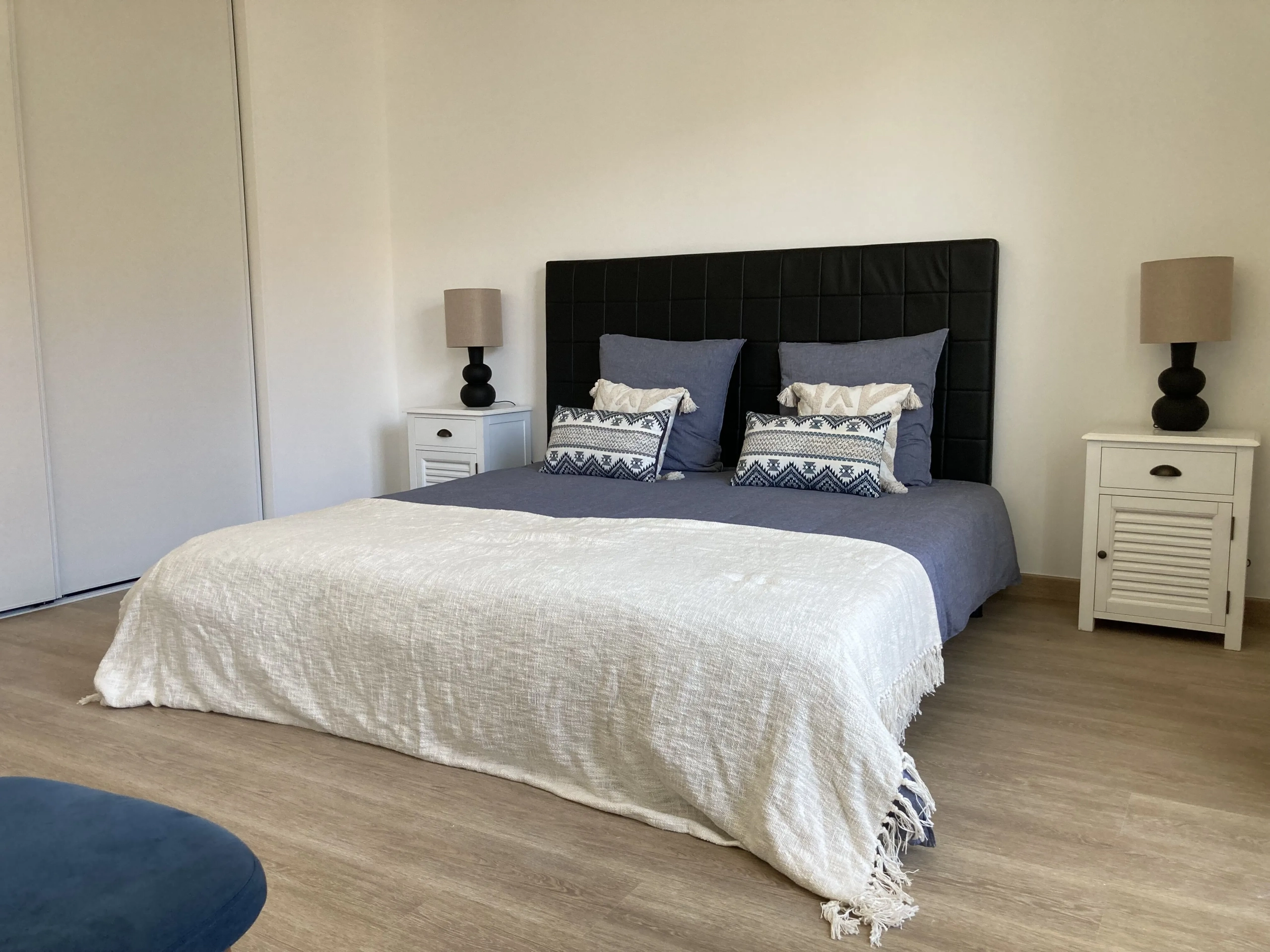 Appartement T2 à Ugine avec Balcon et Parking - Idéal Investissement ou Première Acquisition 