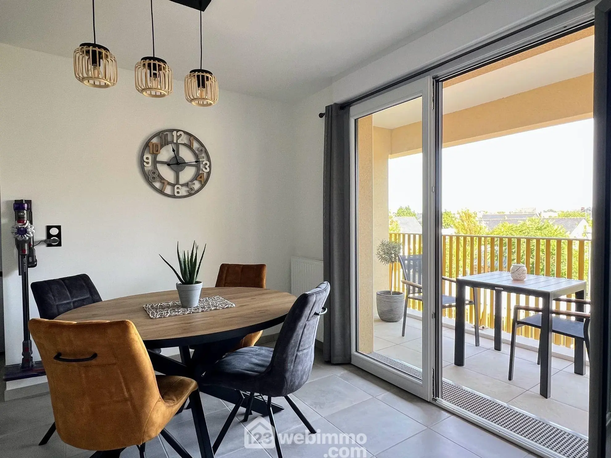 Appartement T2 de 52 m² aux Ponts-de-Cé avec balcon loggia, livraison 2025 