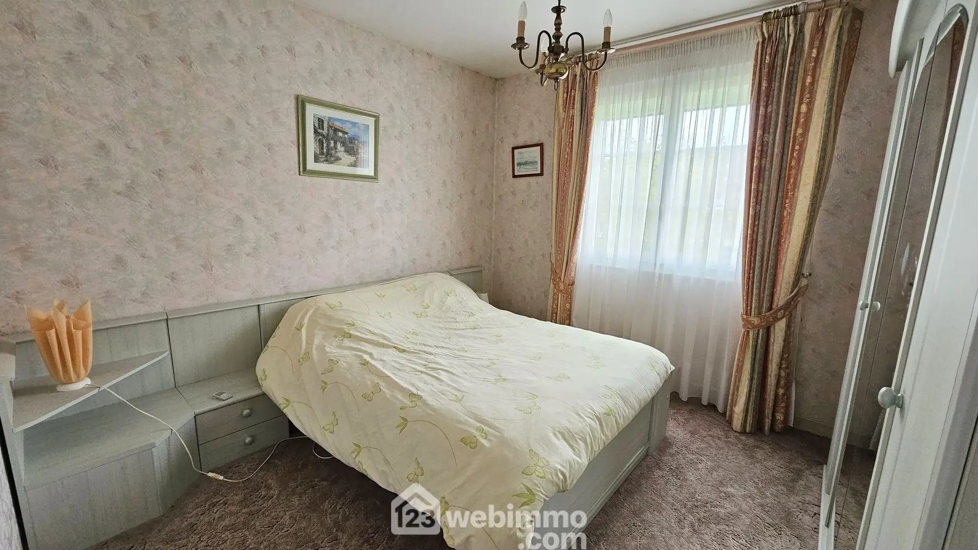 Maison à vendre de 108 m² à Treuzy-Levelay, proche Nemours, idéal pour rénovation avec grand terrain 