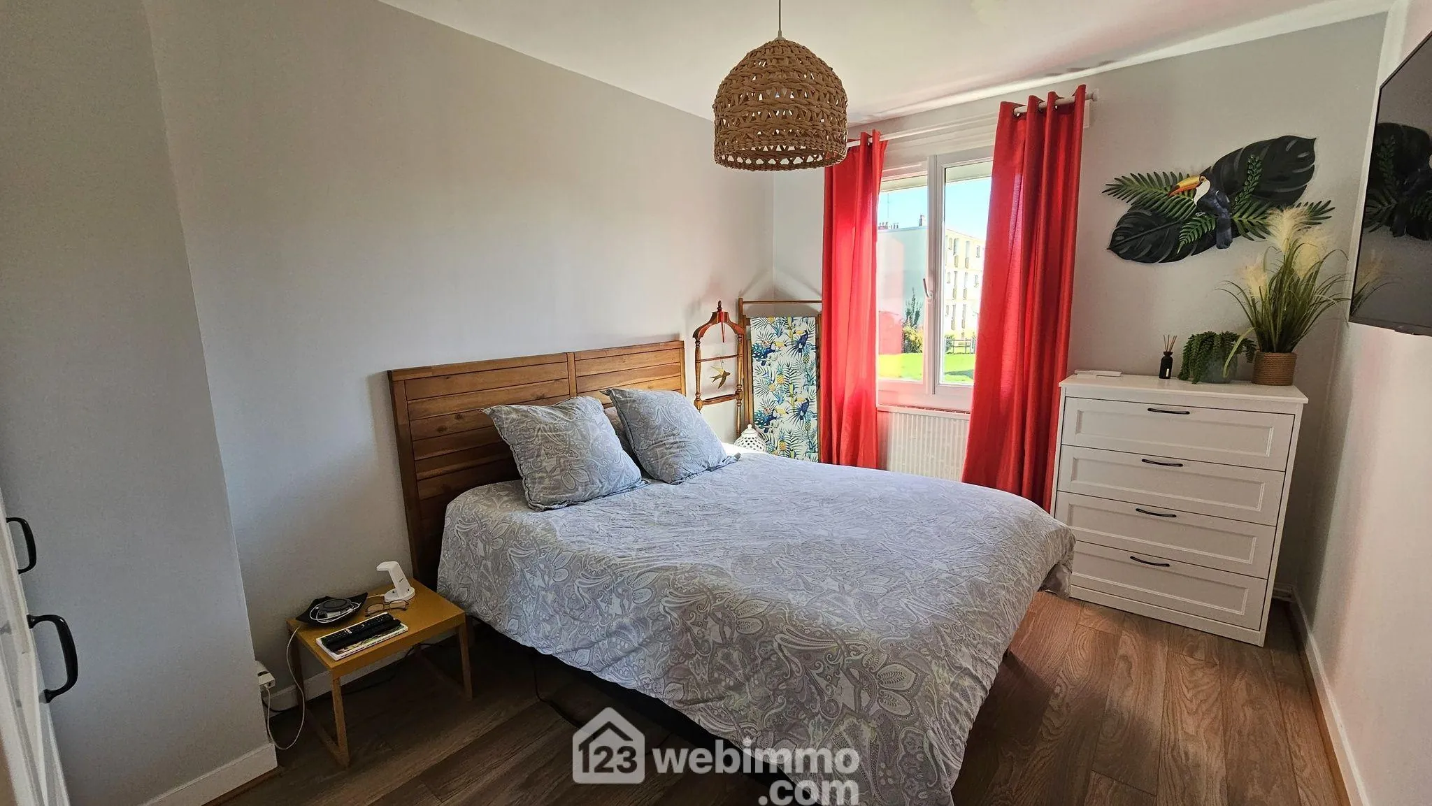 Maison familiale rénovée de 115 m² à Malesherbes, proche commodités 