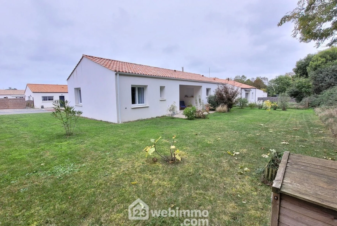 Charmante maison récente de 82 m² à Saint-Hilaire-la-Forêt proche plages 