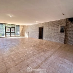 À vendre local commercial de 123 m² à Biguglia avec terrasse et parking privé