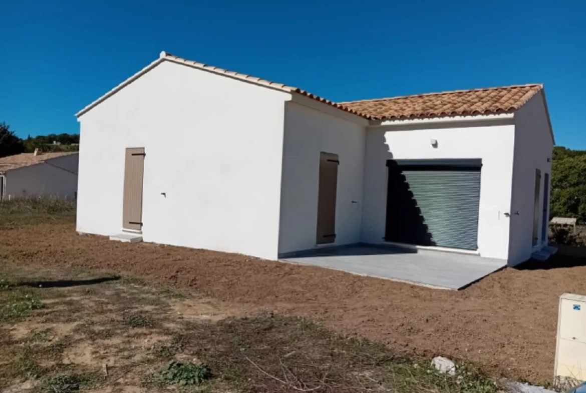 Villa neuve de plain-pied à Saignon avec garage et terrasse - 90 m² 