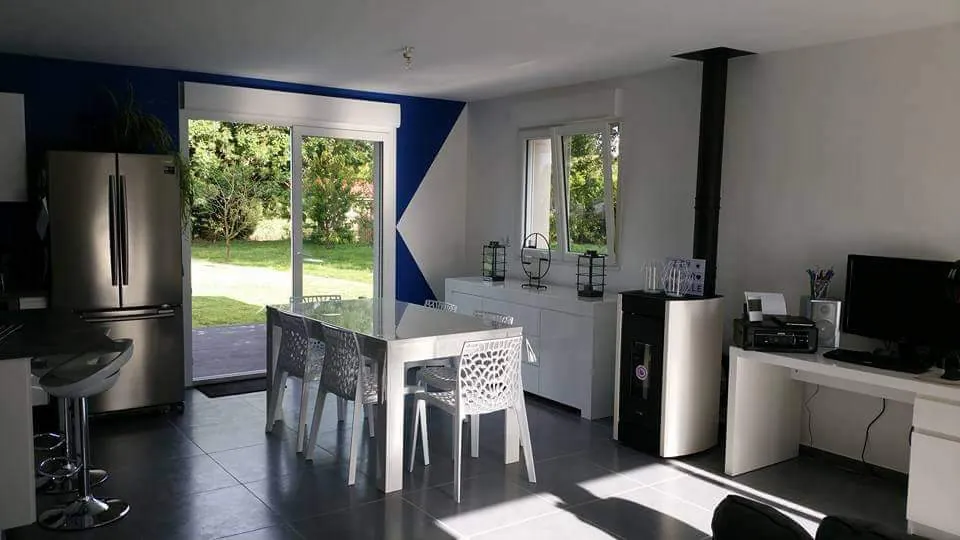 Maison neuve 3 chambres à Moissieu-sur-Dolon - Conception moderne et personnalisable 