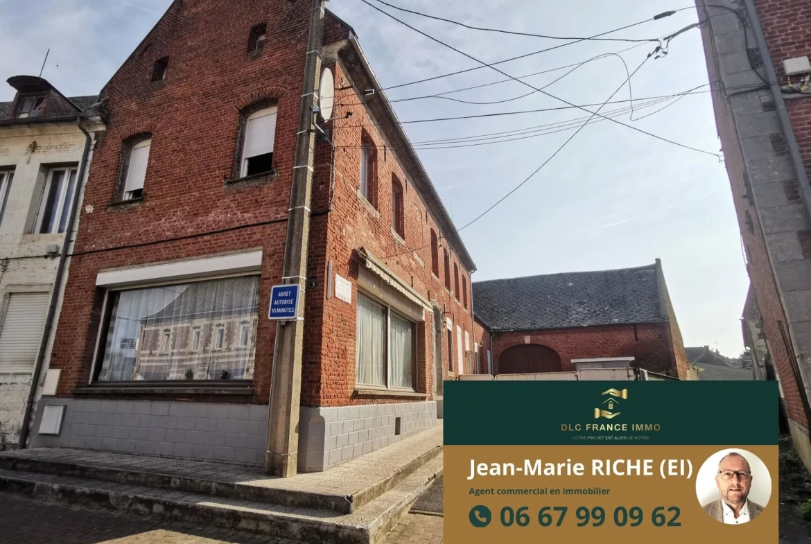Immeuble de rapport à Solesmes de 166 m² avec deux logements loués 